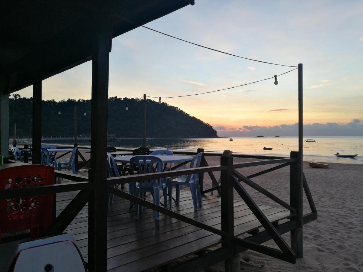 Rainbow Tioman Cottage Kampong Juara Exteriér fotografie