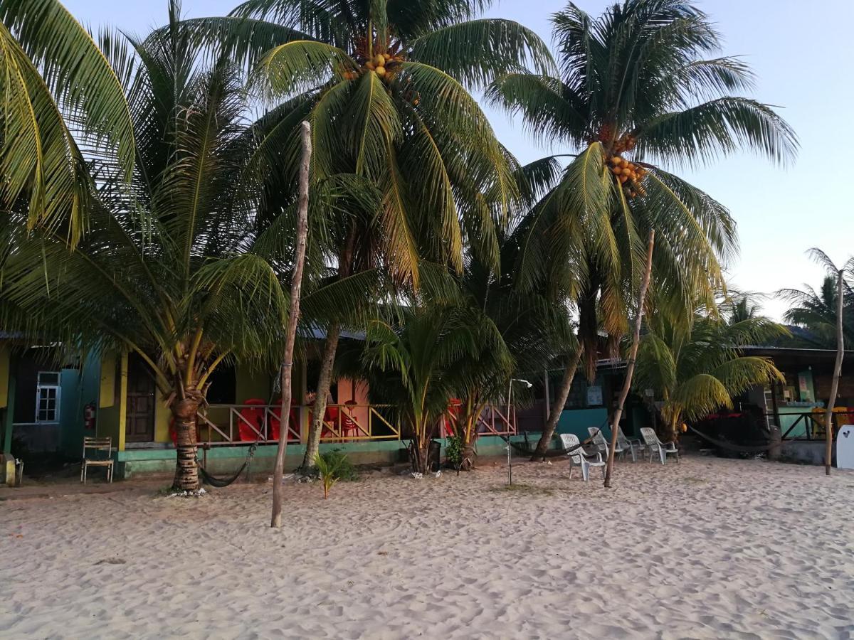 Rainbow Tioman Cottage Kampong Juara Exteriér fotografie